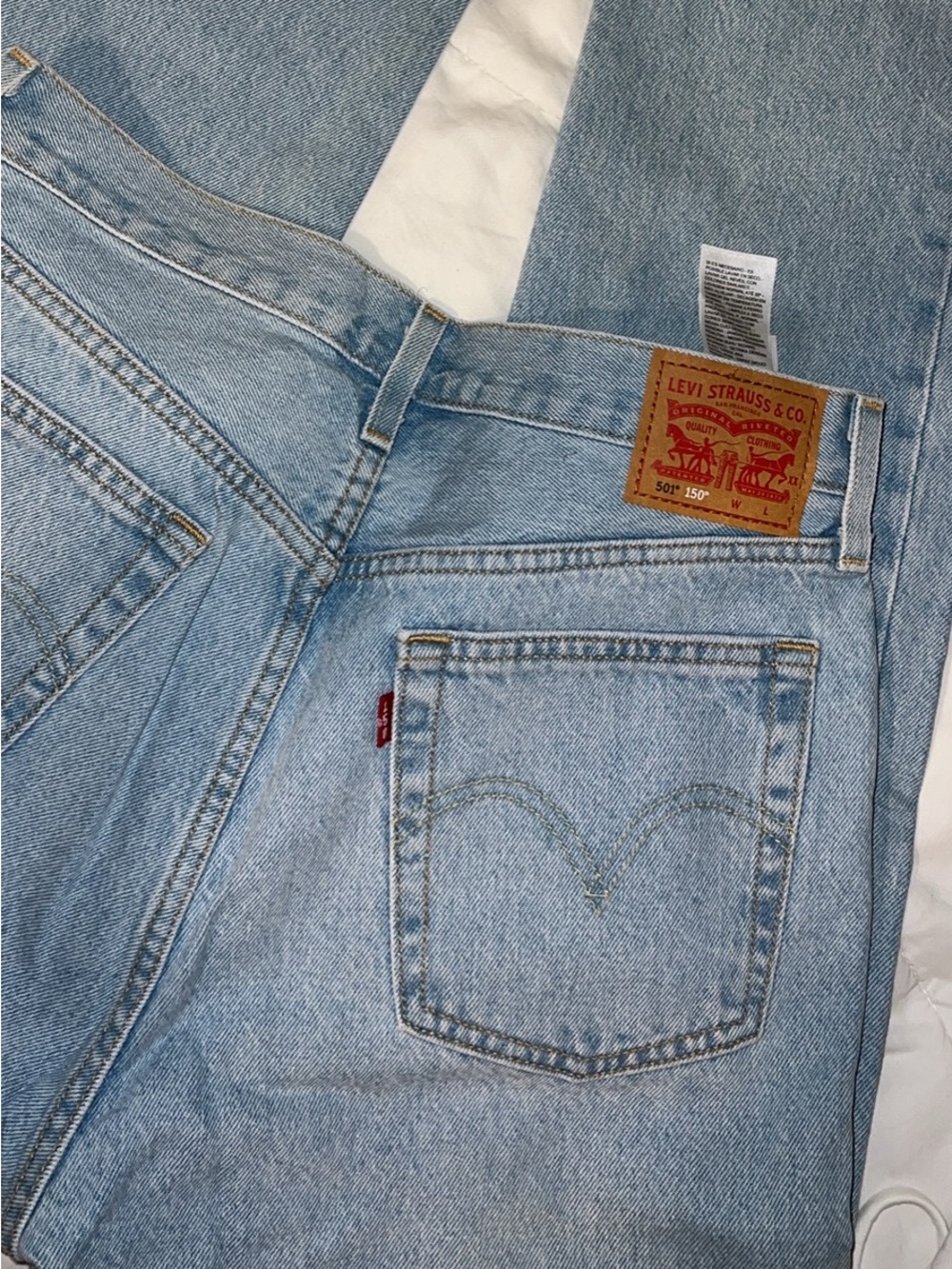 Womens Levis 501 28x30